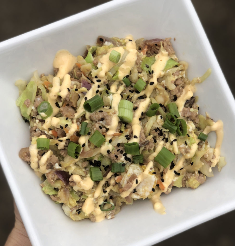 '@thecleanlifemama Whole30 egg roll in a bowl