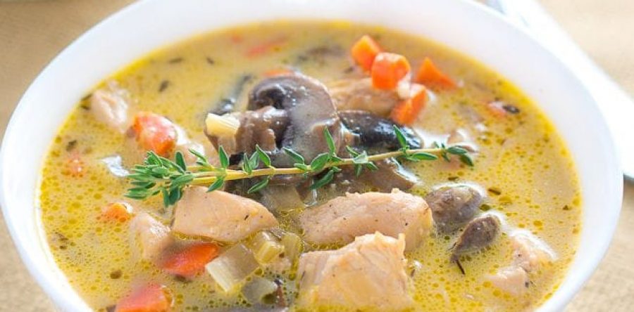 Creamy-Chicken-and-Mushroom-Soup-3